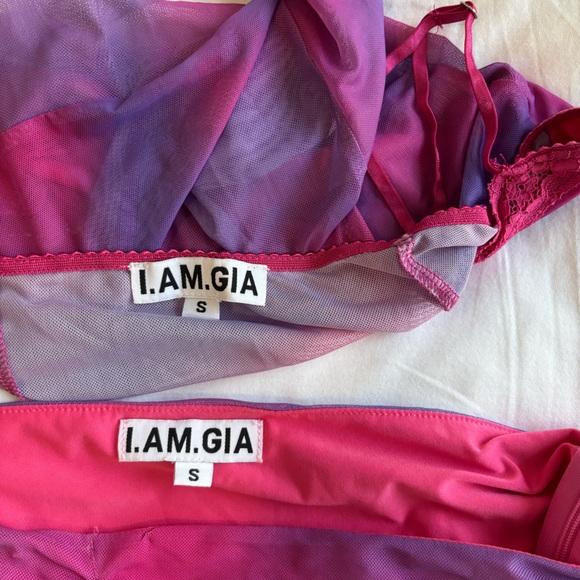 I.AM.GIA Pink and Purple Cloud Print set - Picture 5 of 5